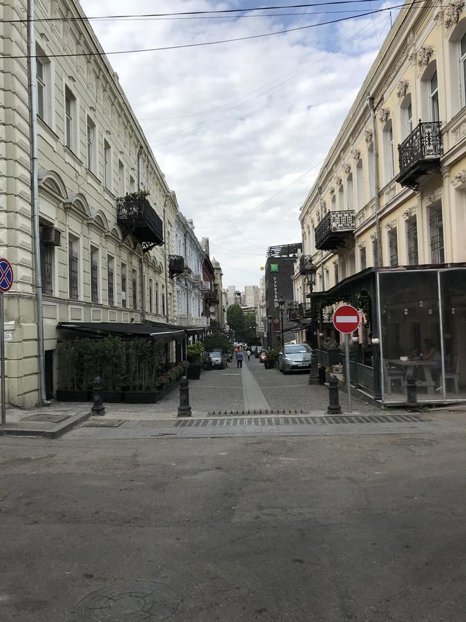 Ferienwohnung Liberty Square Sent2 Tbilisi Exterior foto